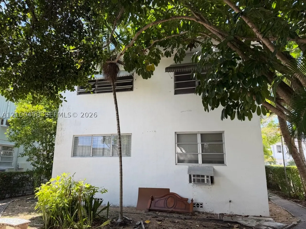 7915 Byron Ave #4