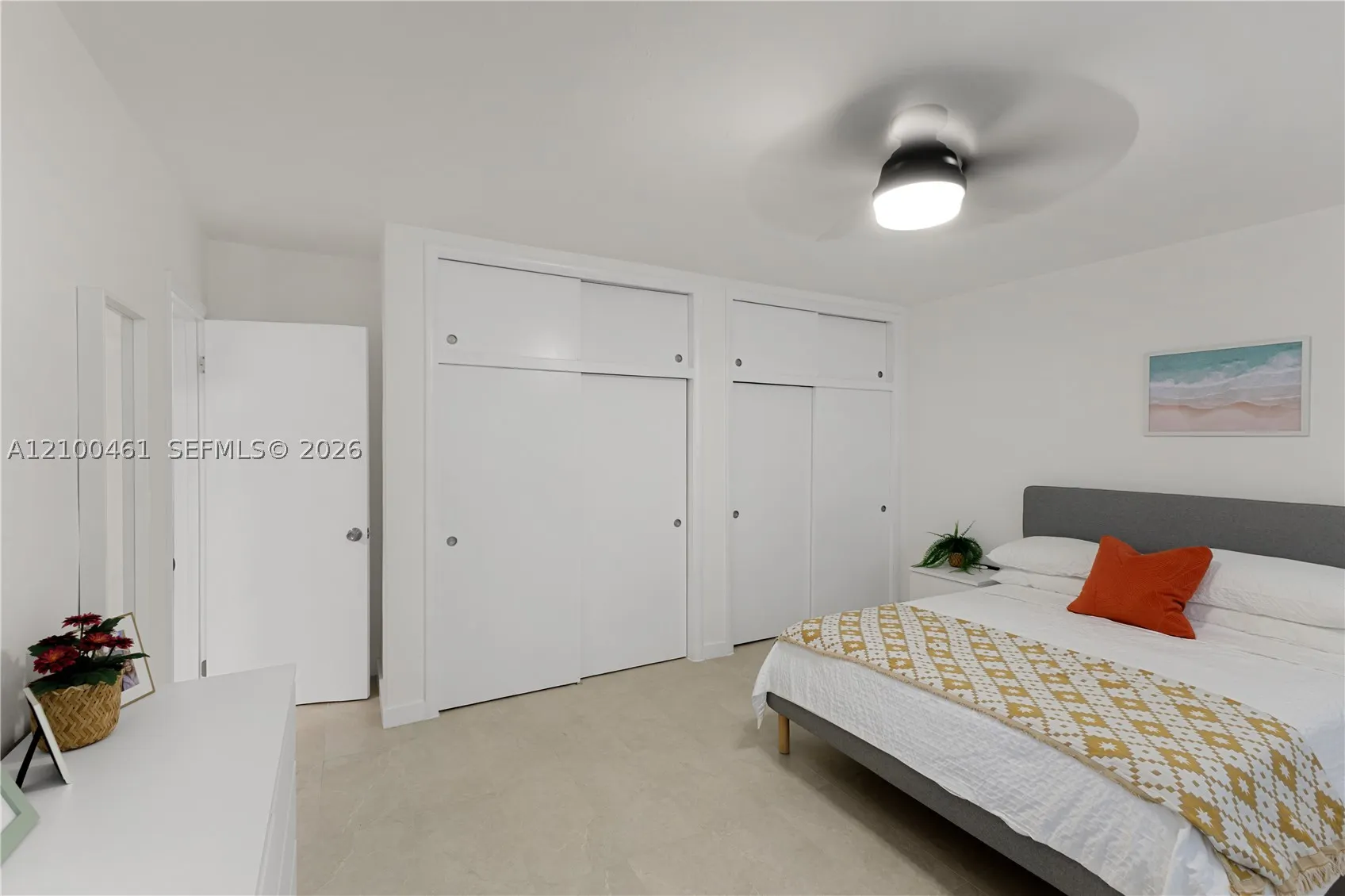 350 Collins Ave #311