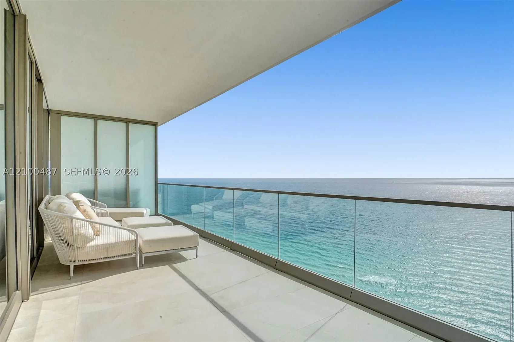 18975 COLLINS AVE #2001