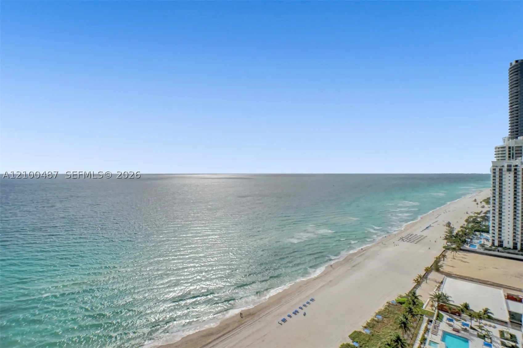 18975 COLLINS AVE #2001