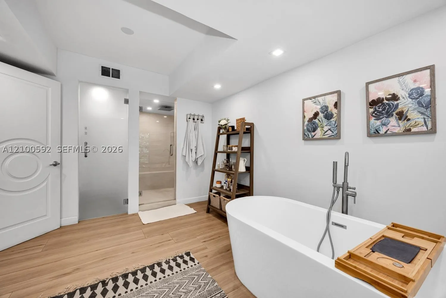 1101 Coral Way