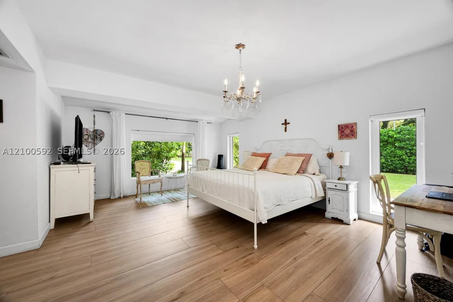 1101 Coral Way