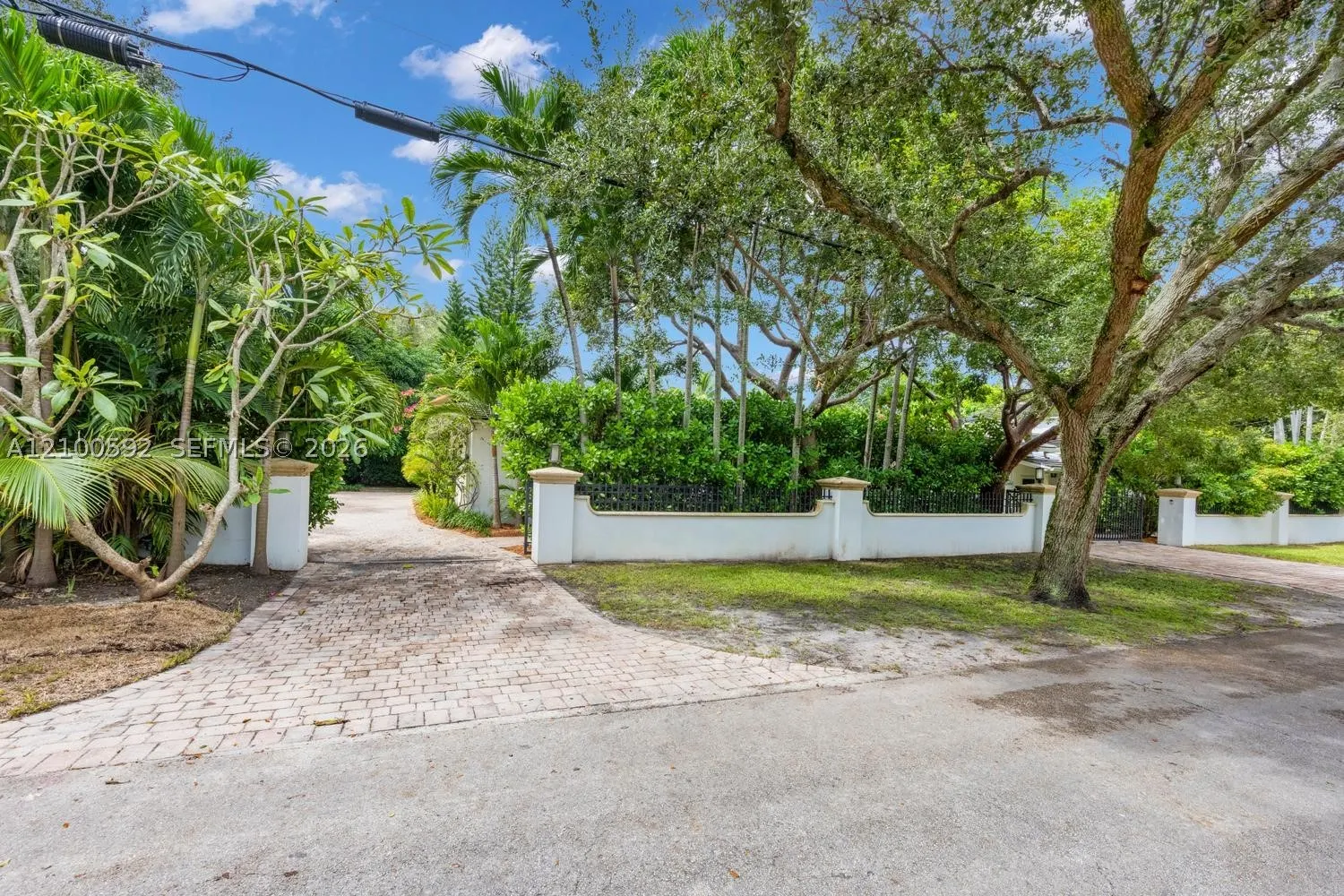 1101 Coral Way