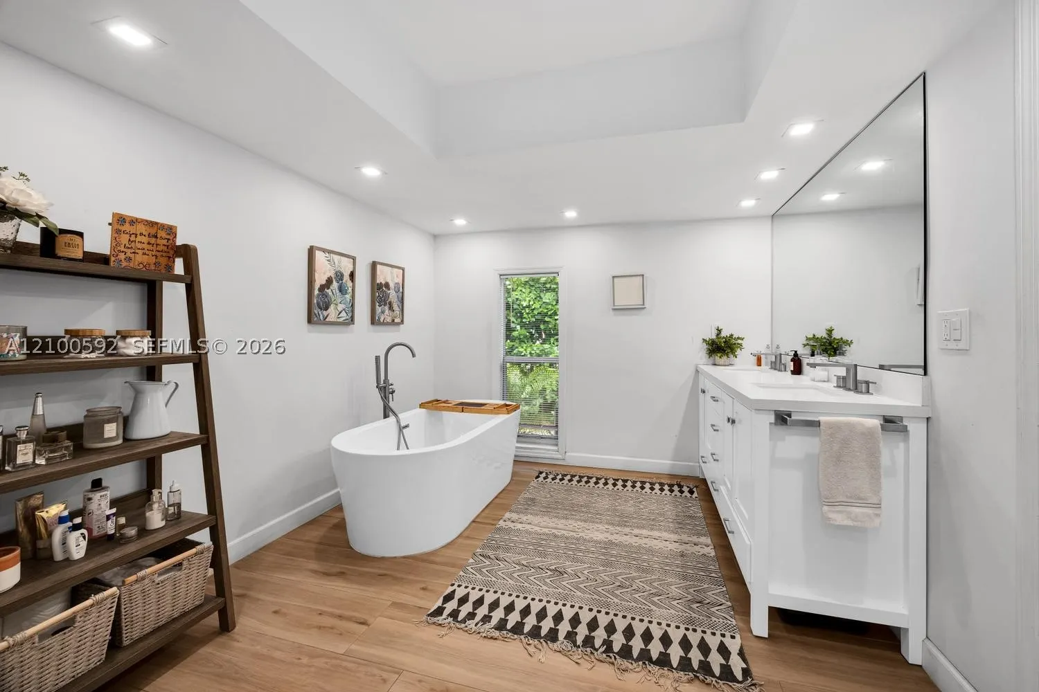1101 Coral Way