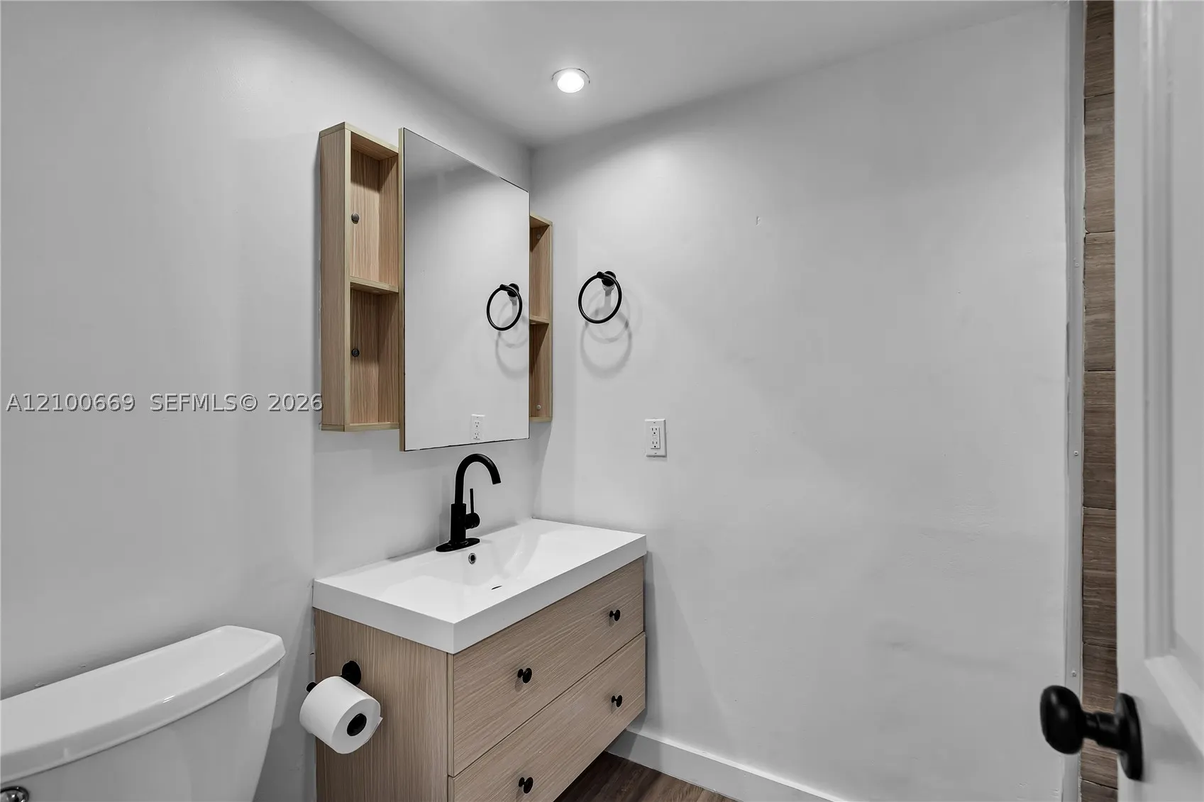 899 West Ave #7A