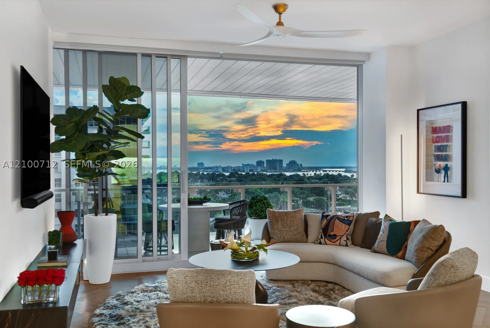 5775 Collins Ave #1005