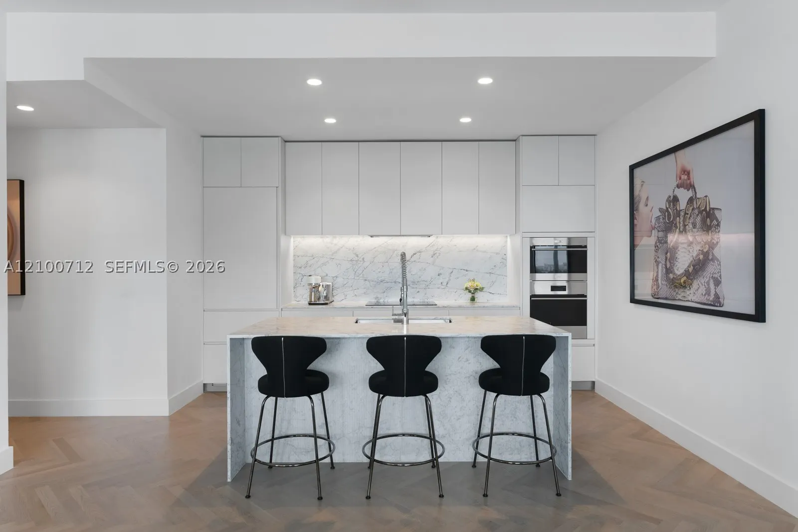 5775 Collins Ave #1005