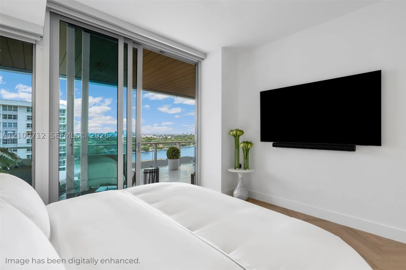 5775 Collins Ave #1005