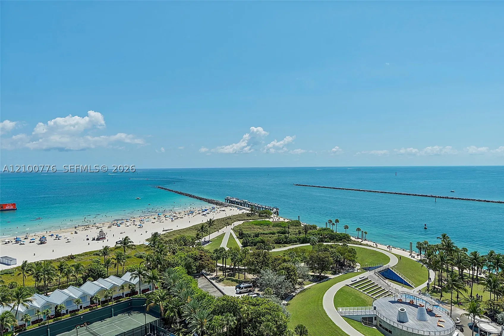 100 S Pointe Dr #506