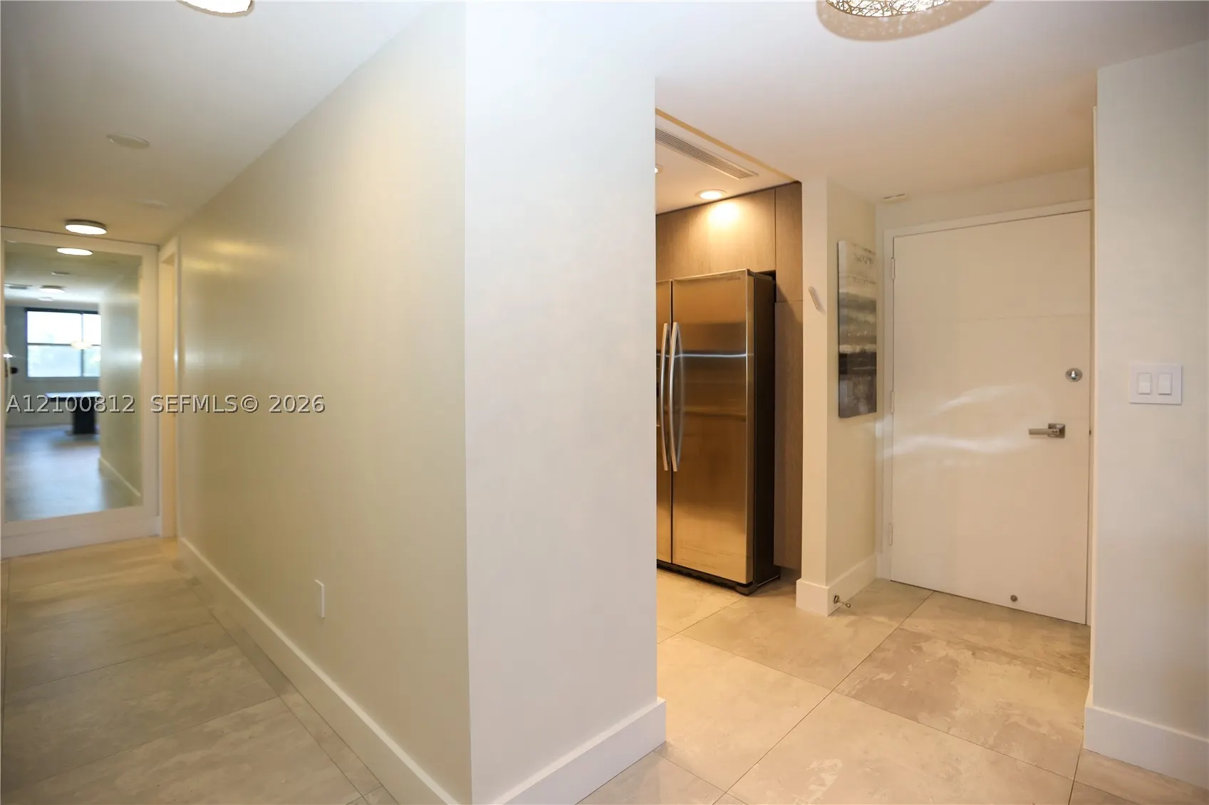 300 Bayview Dr #216
