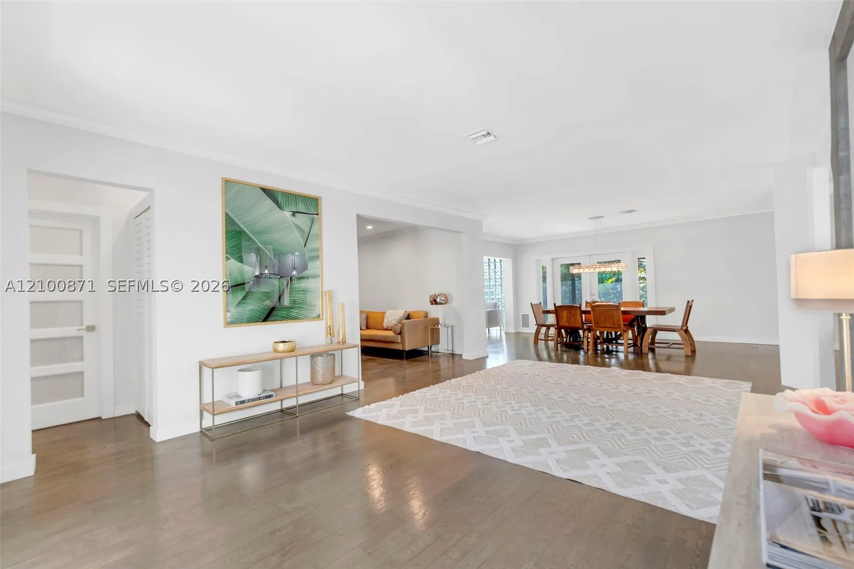 8810 Garland Ave