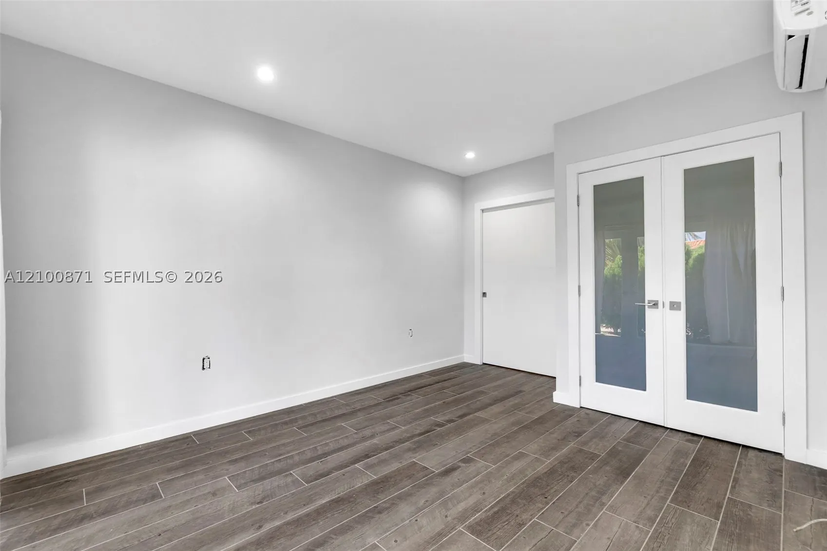 8810 Garland Ave