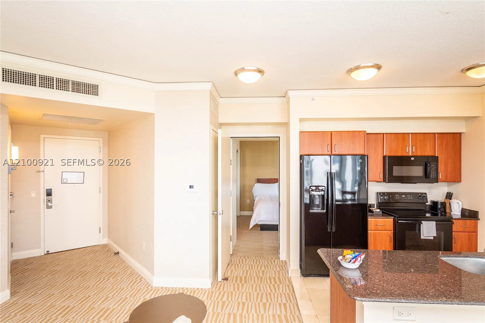18001 Collins Ave #504 & 505