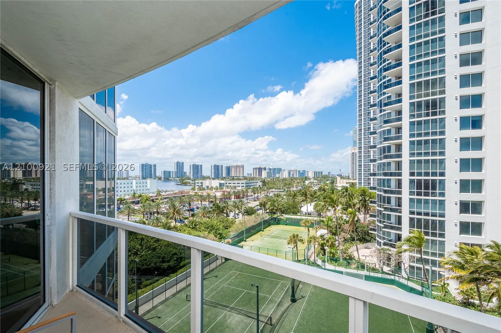 18001 Collins Ave #504 & 505