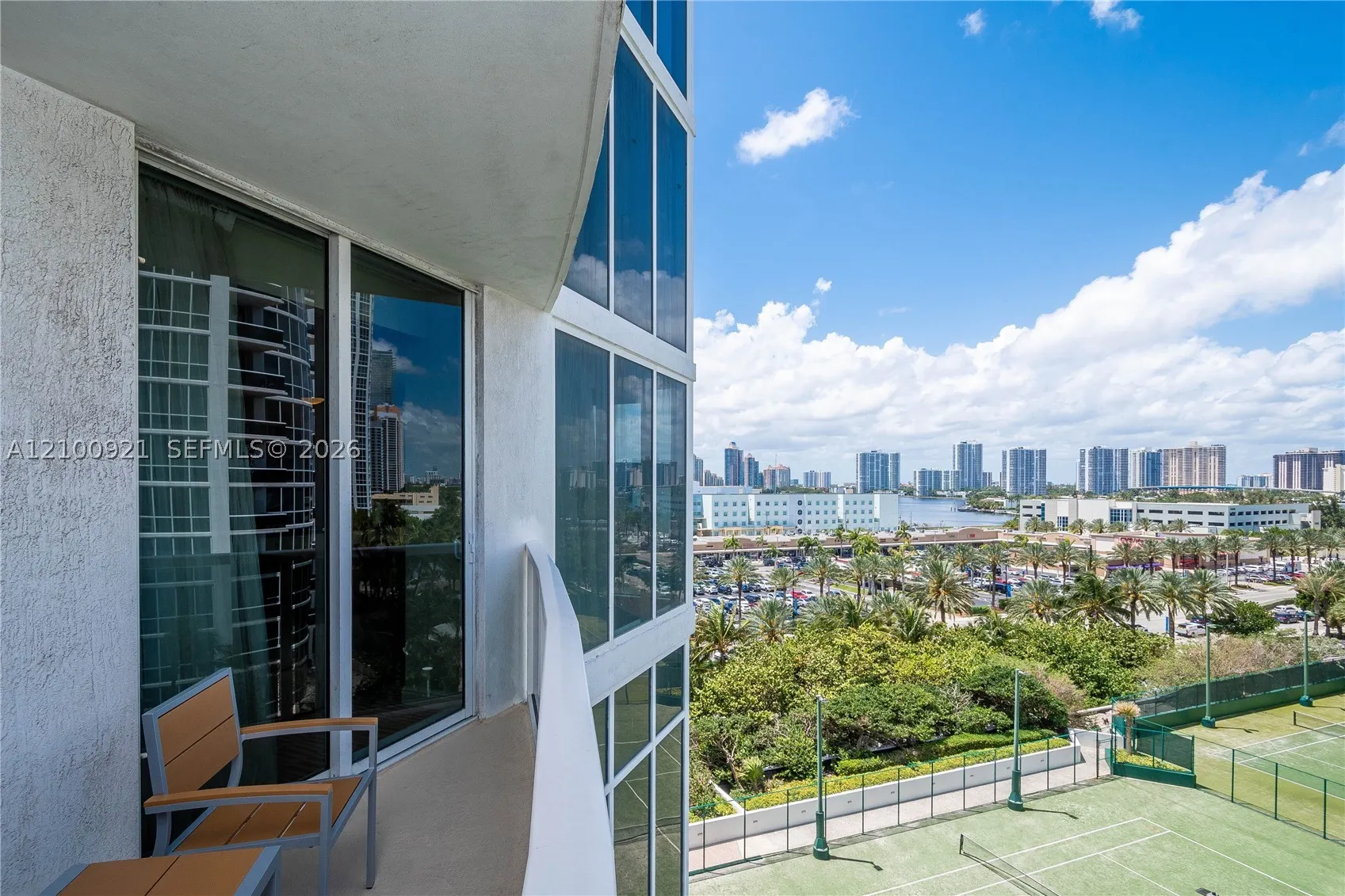 18001 Collins Ave #504 & 505