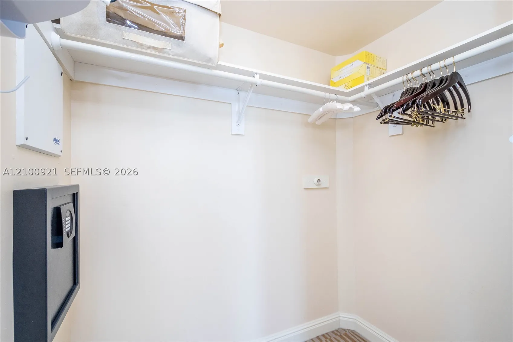 18001 Collins Ave #504 & 505