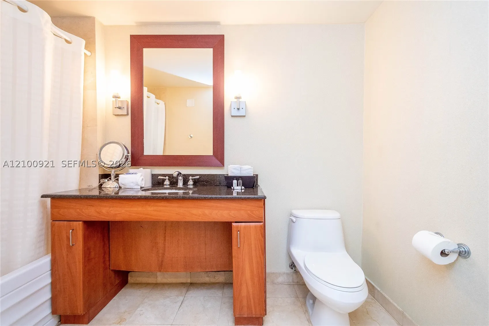 18001 Collins Ave #504 & 505