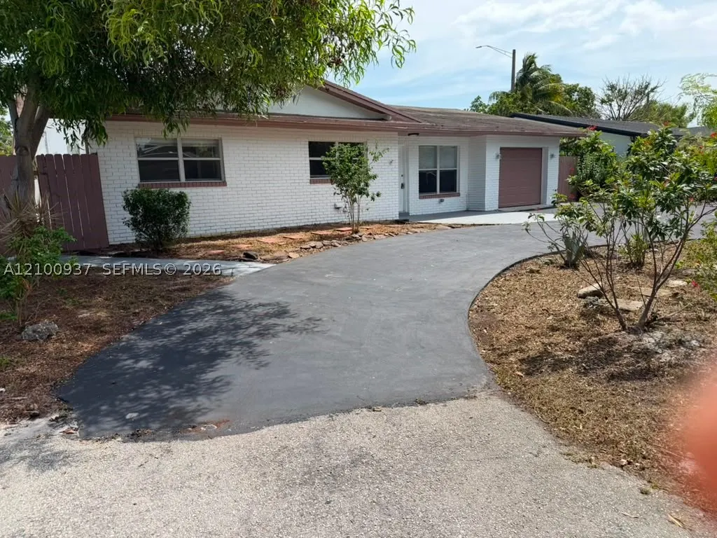 3160 NW 63rd St