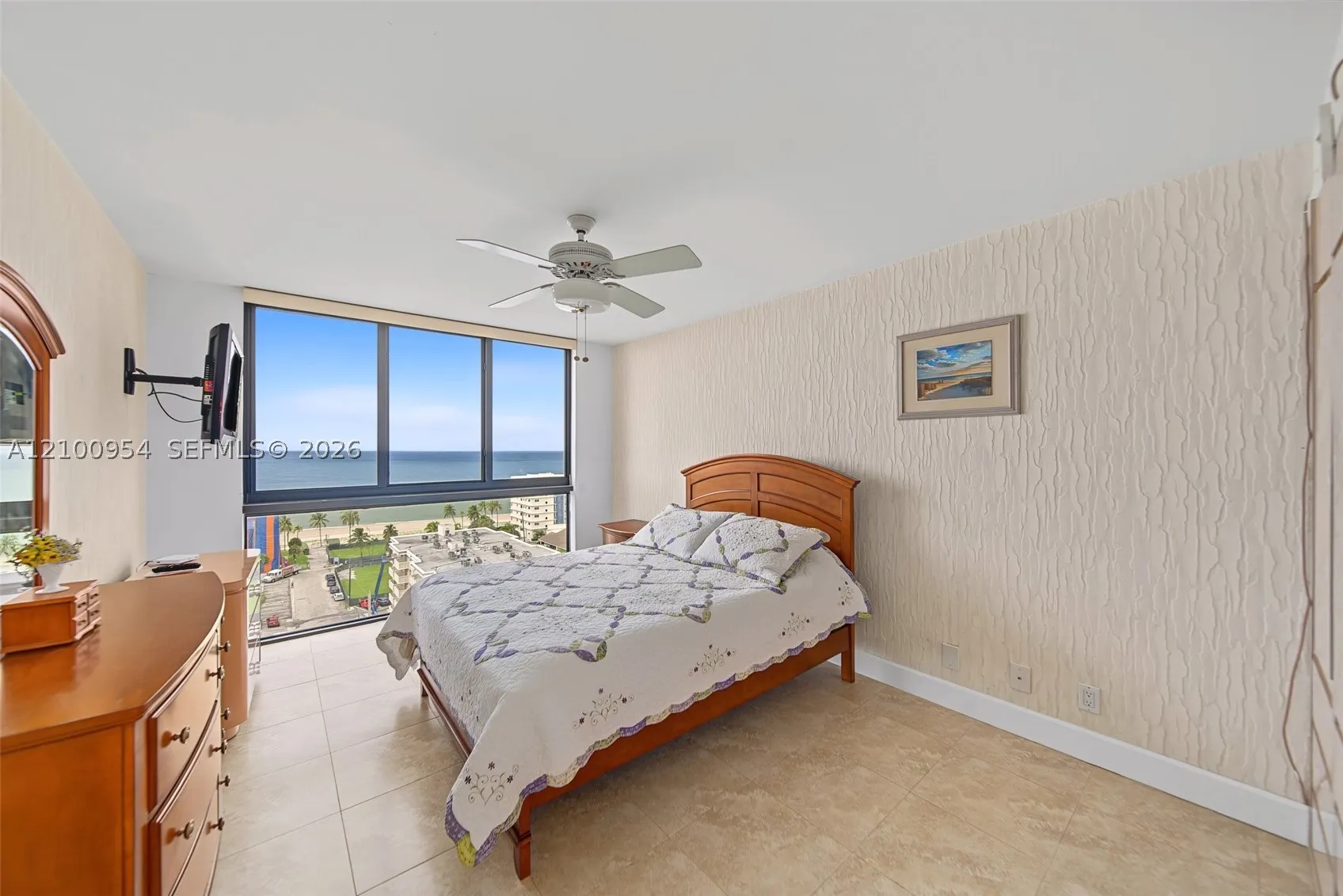 1500 S Ocean Dr #15H