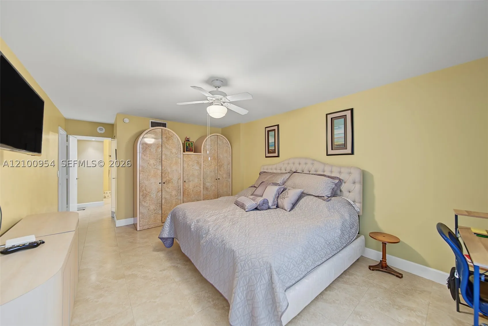 1500 S Ocean Dr #15H