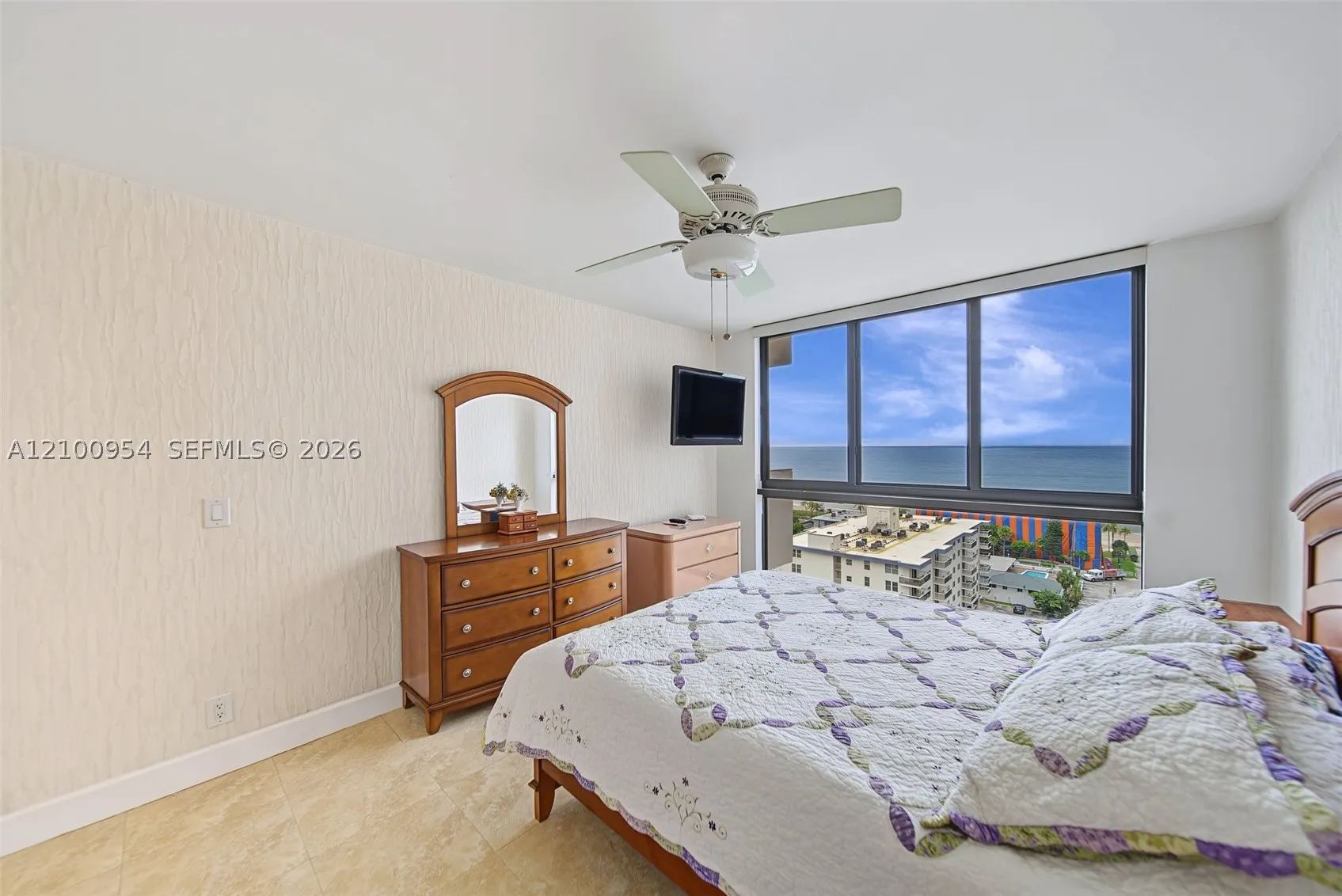 1500 S Ocean Dr #15H