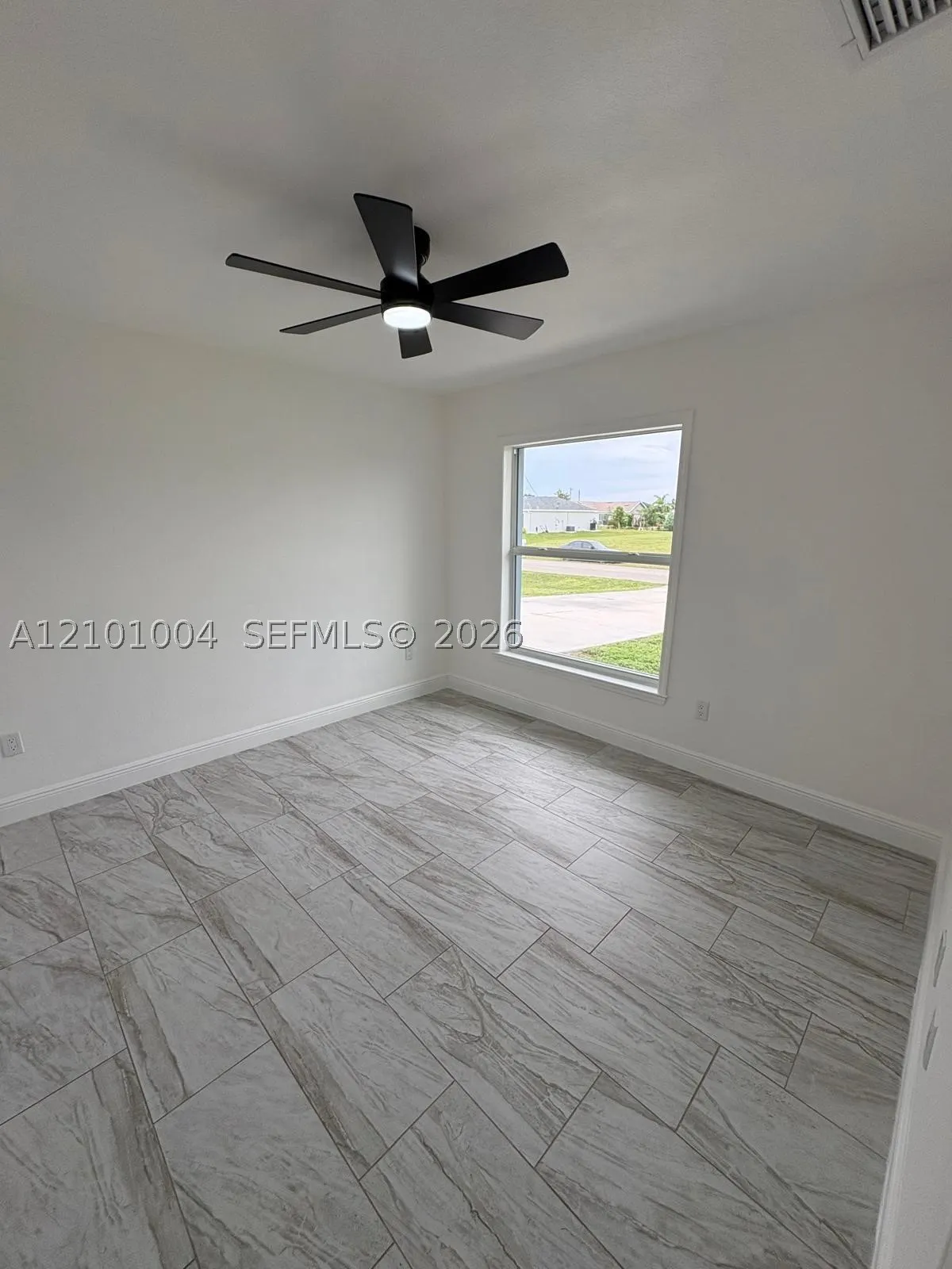 110 NW 24th Ter