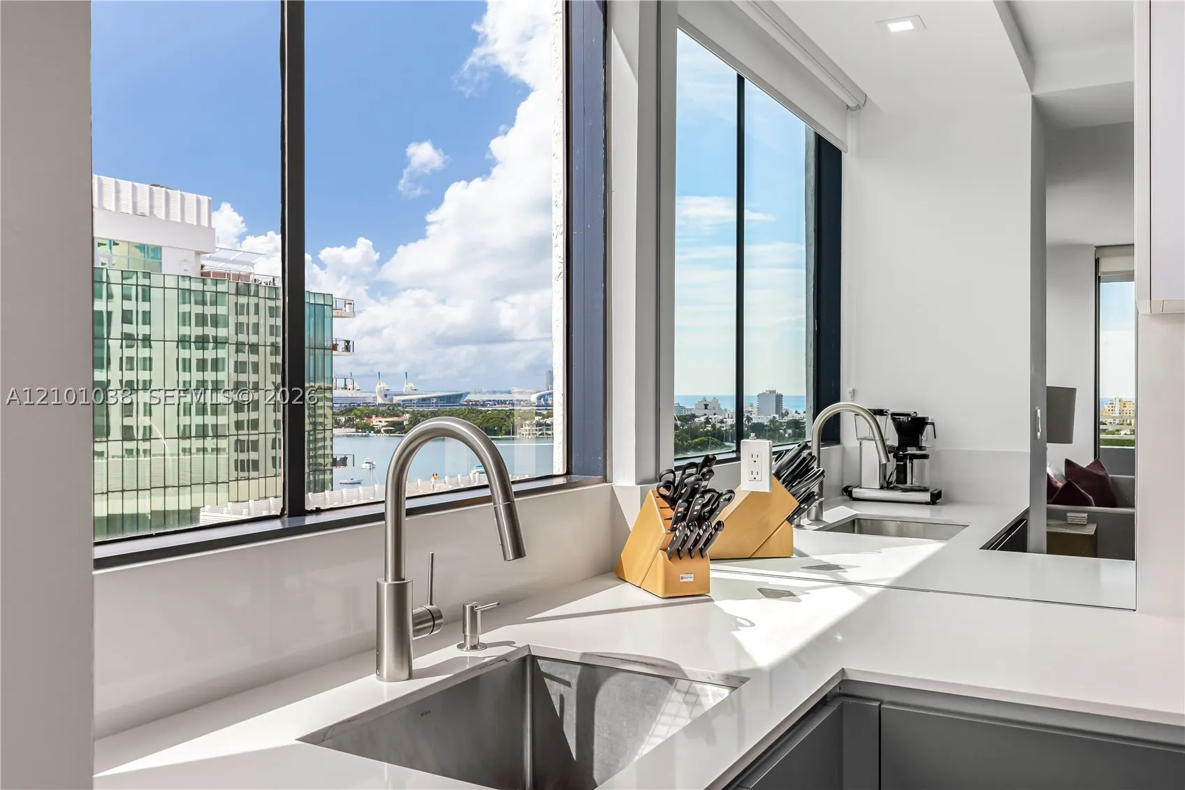 1330 West Ave #1514