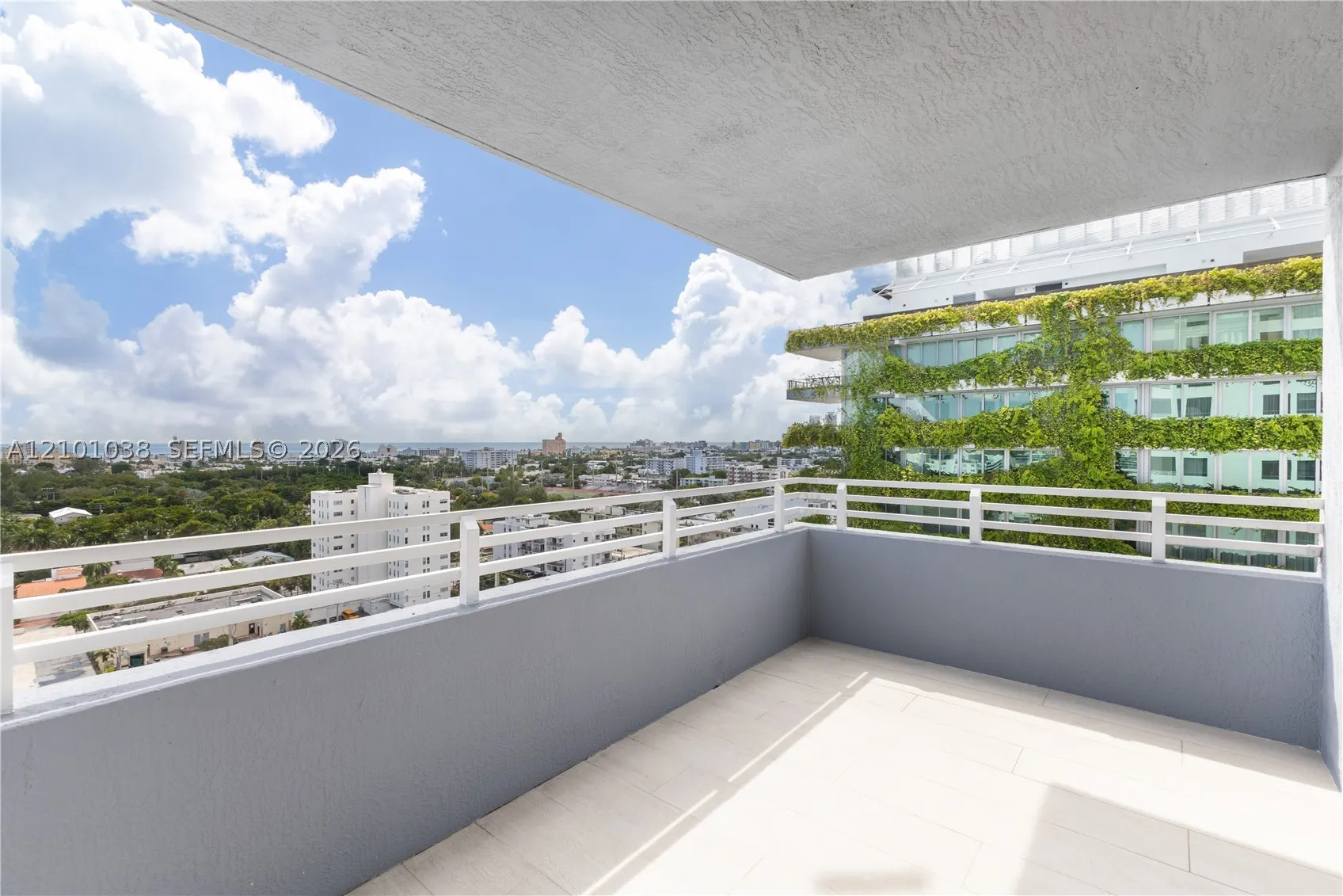 1330 West Ave #1514
