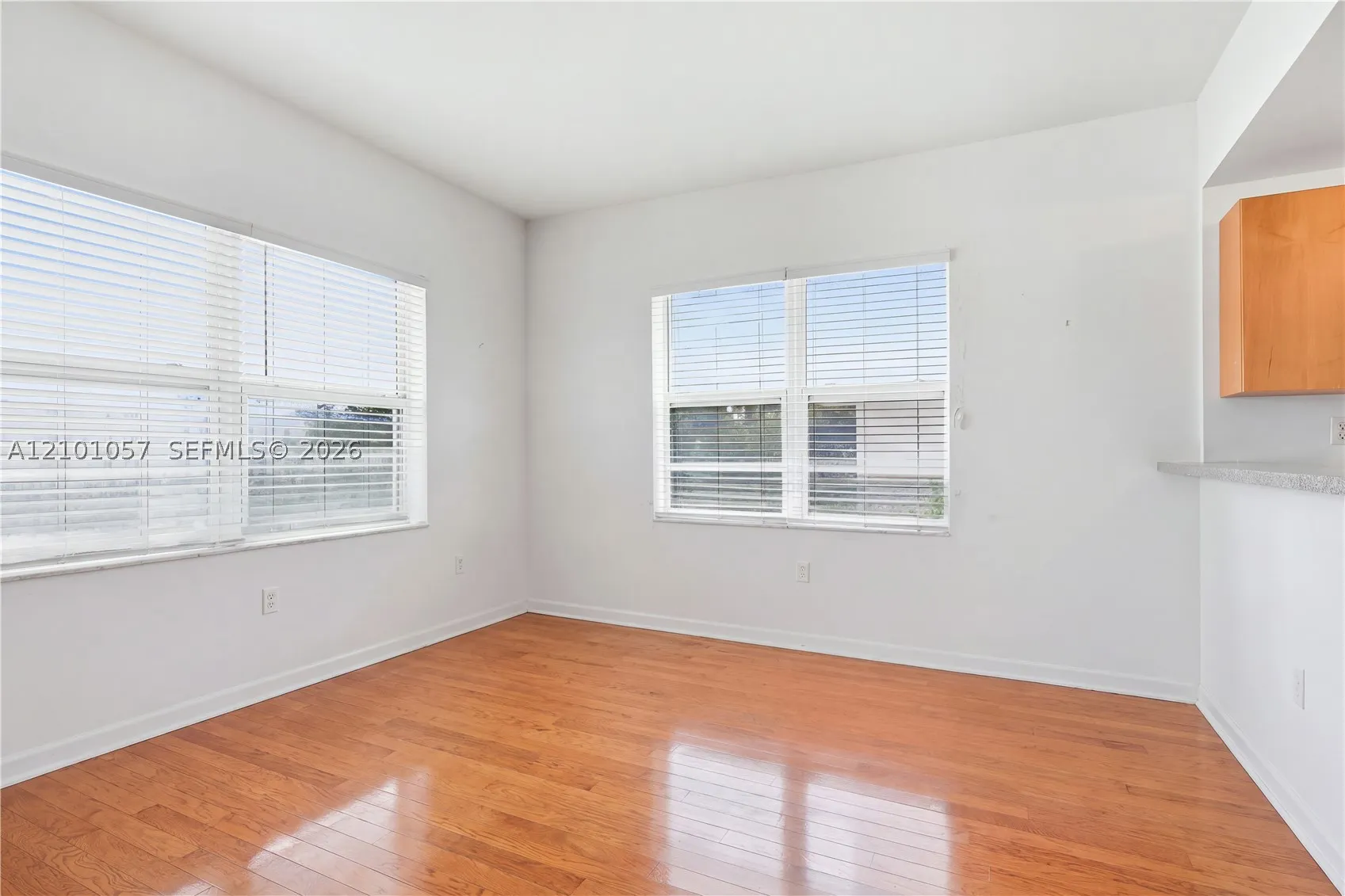 1542 Drexel Ave #301