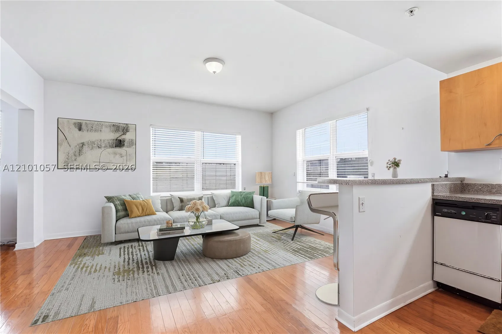 1542 Drexel Ave #301