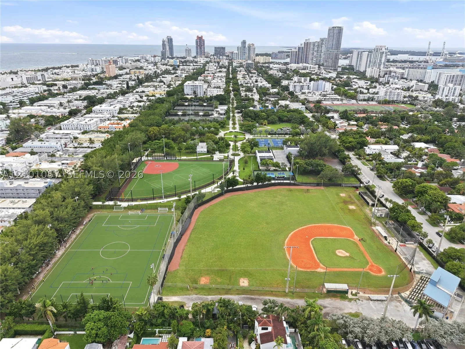 1542 Drexel Ave #301