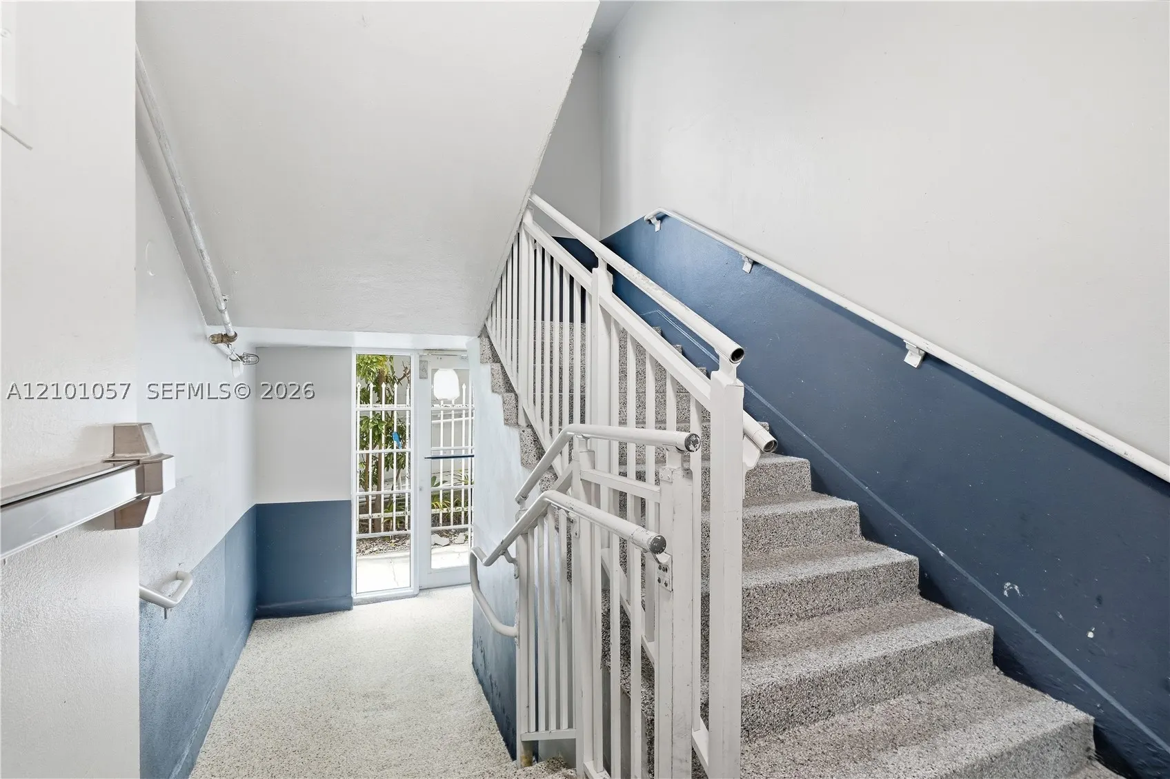 1542 Drexel Ave #301