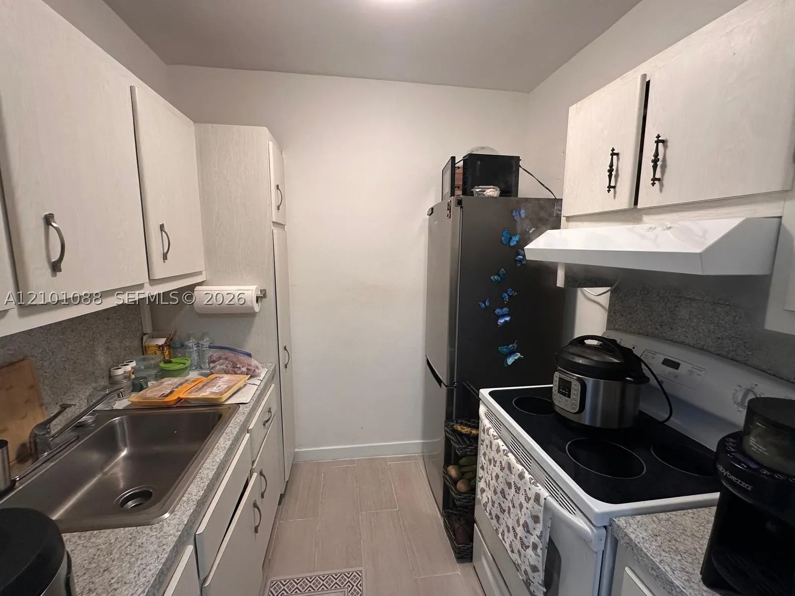 230 SW 11th Ave #14