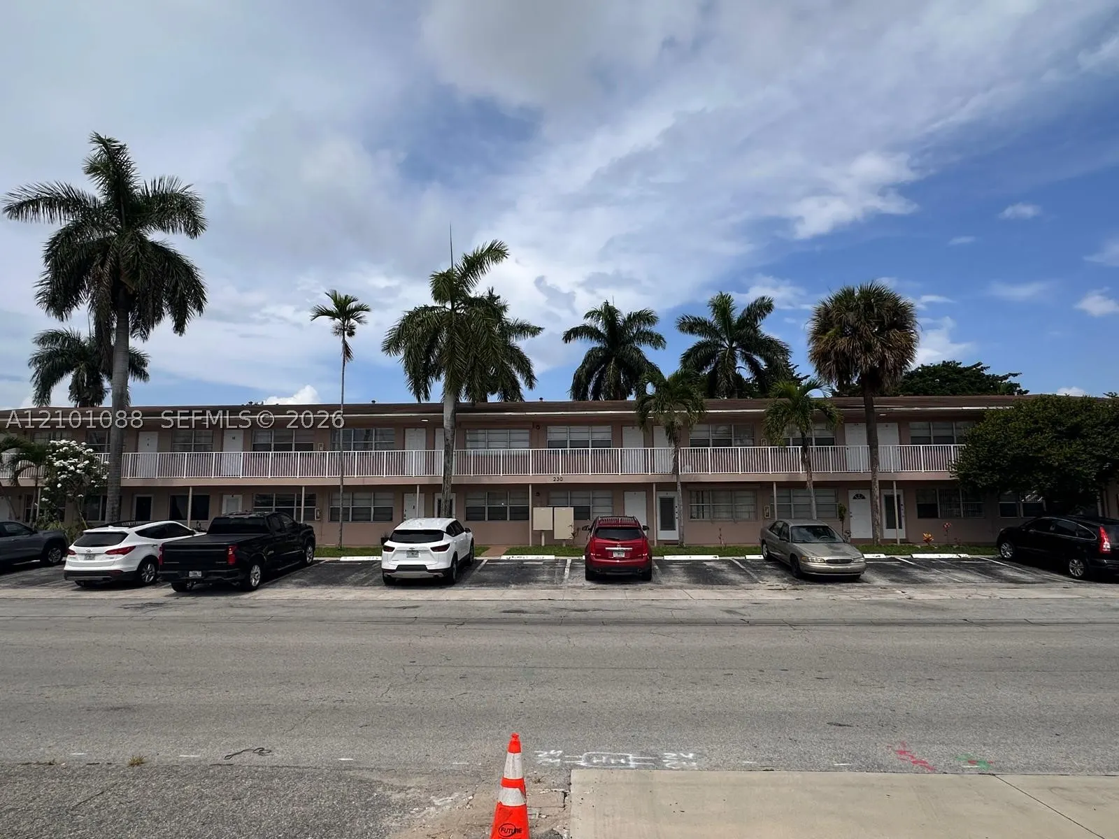 230 SW 11th Ave #14