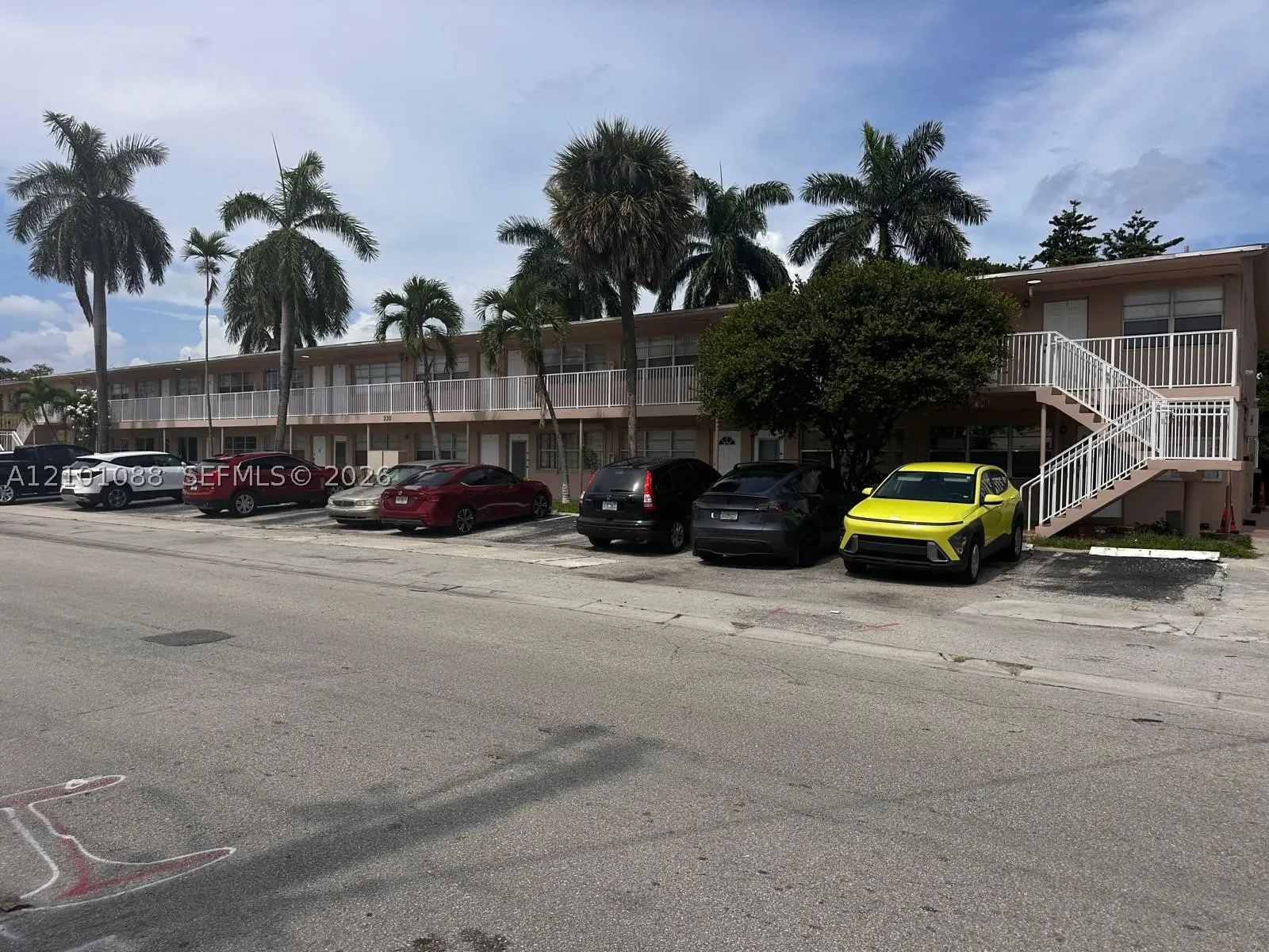 230 SW 11th Ave #14
