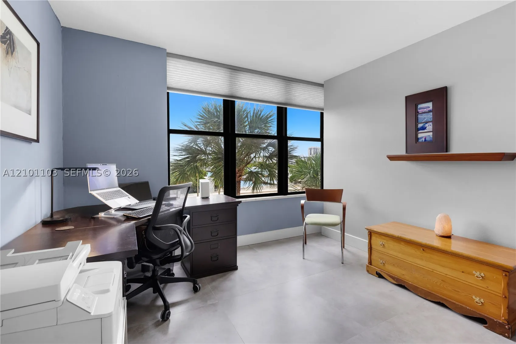 2500 PARKVIEW DR #507