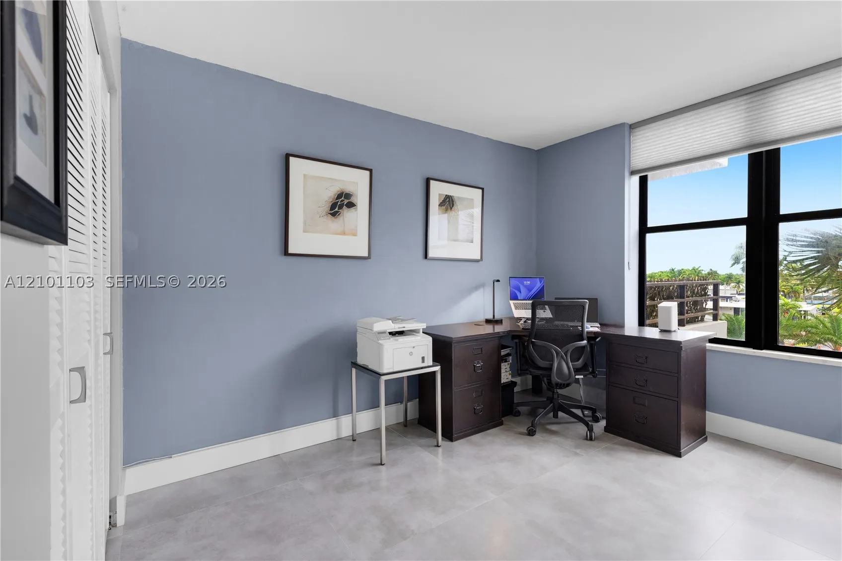 2500 PARKVIEW DR #507