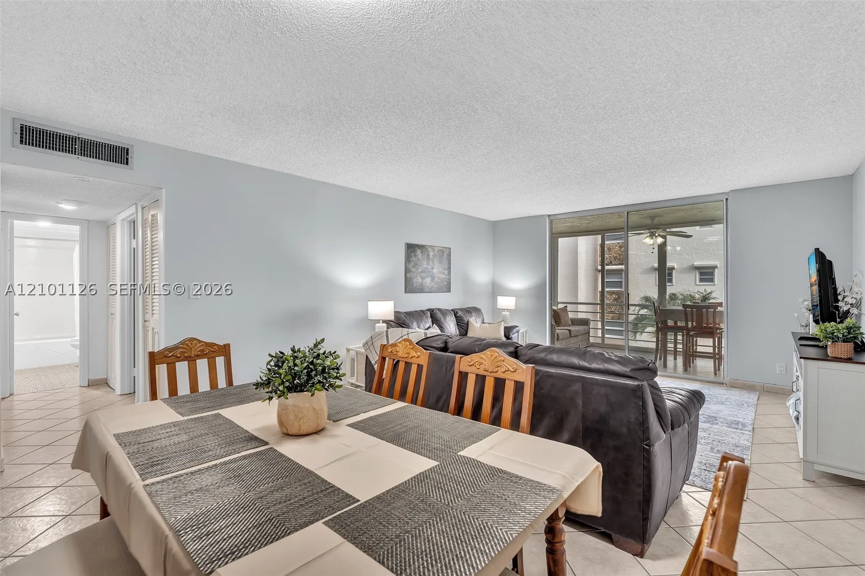 315 SE 11th Ter #203