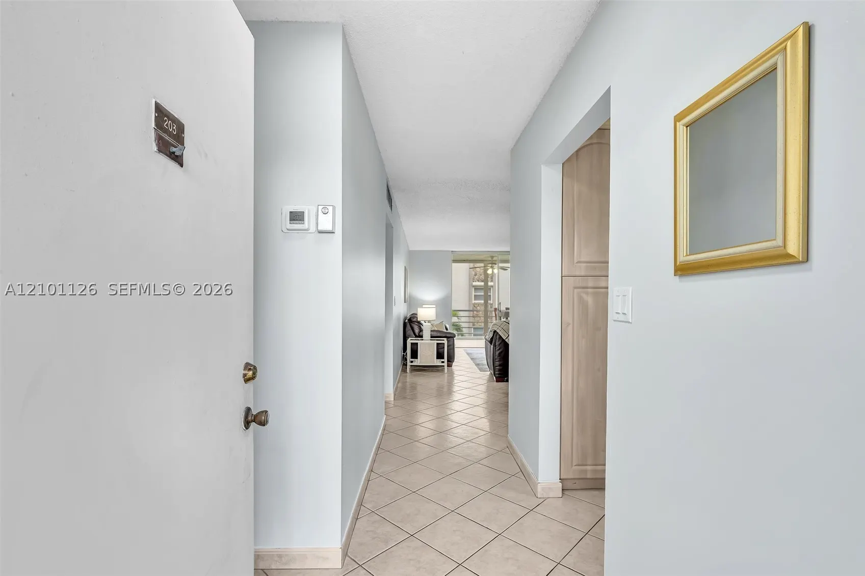 315 SE 11th Ter #203