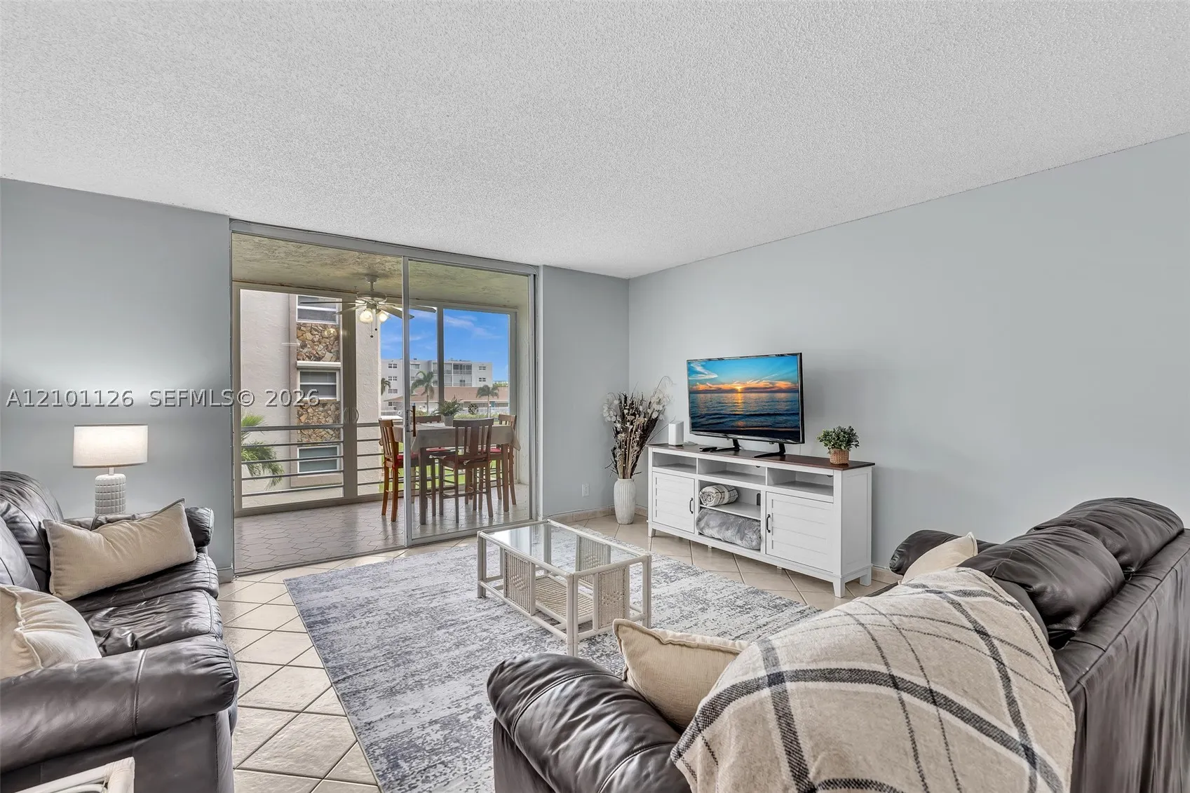 315 SE 11th Ter #203