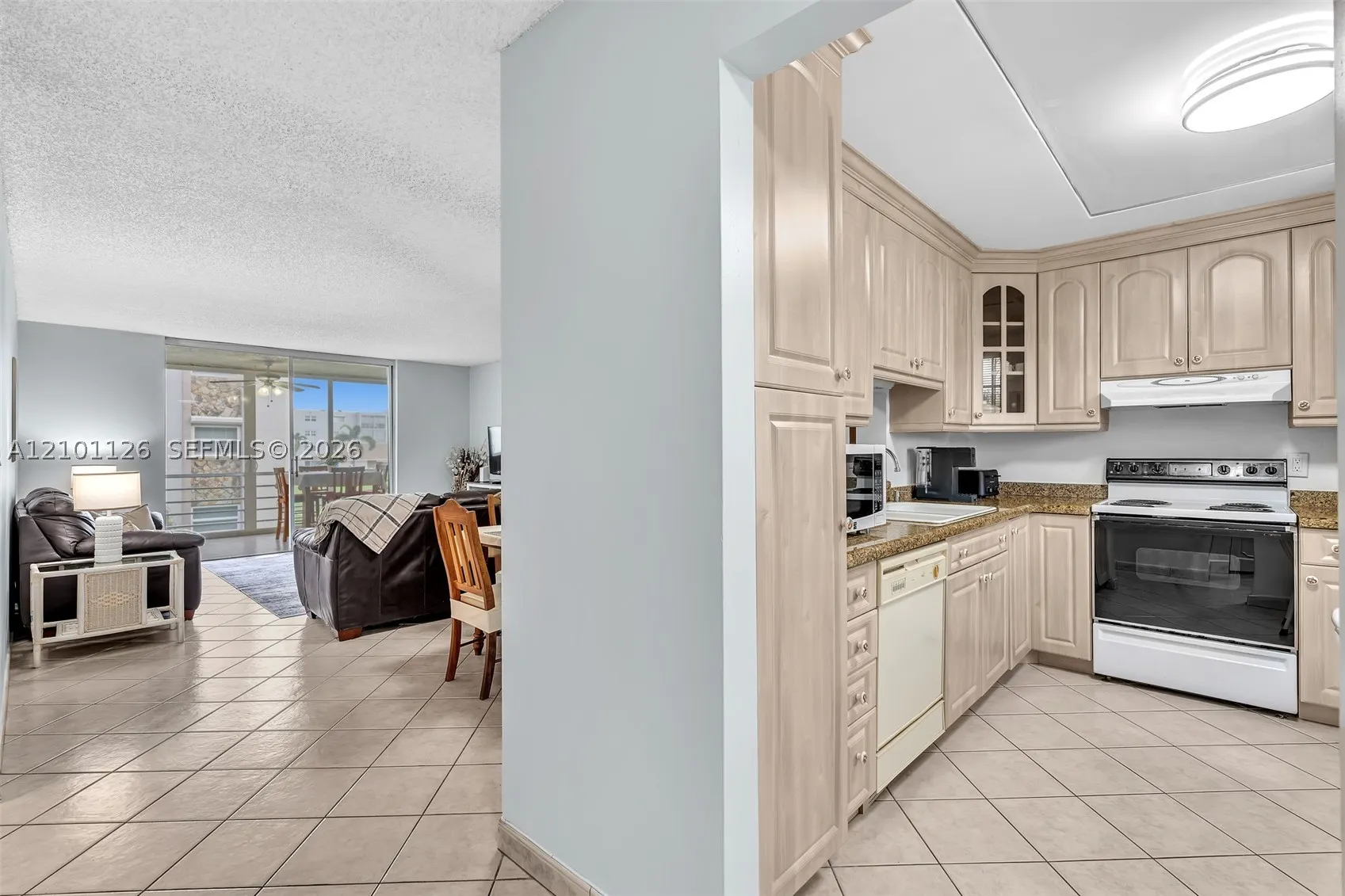 315 SE 11th Ter #203