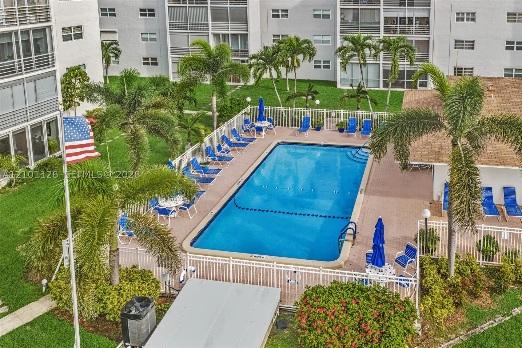 315 SE 11th Ter #203