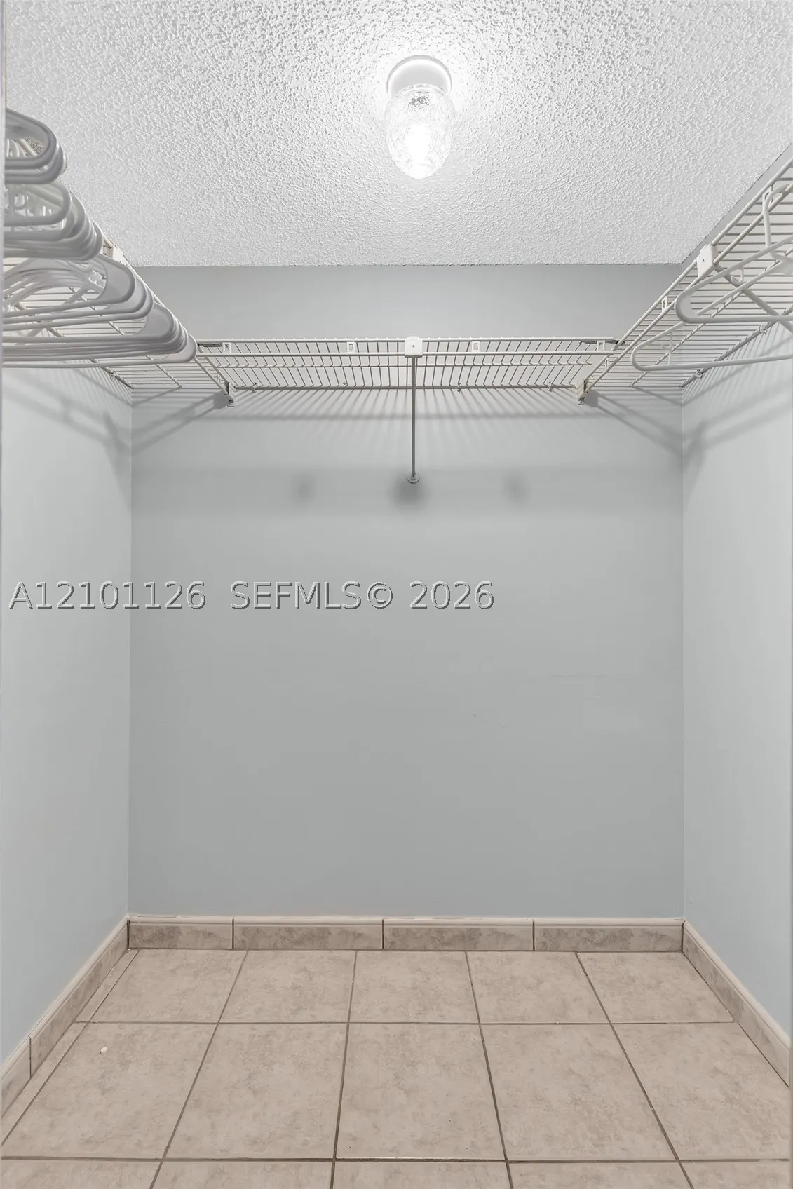 315 SE 11th Ter #203