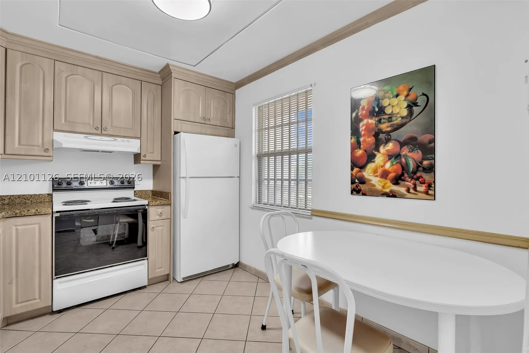 315 SE 11th Ter #203