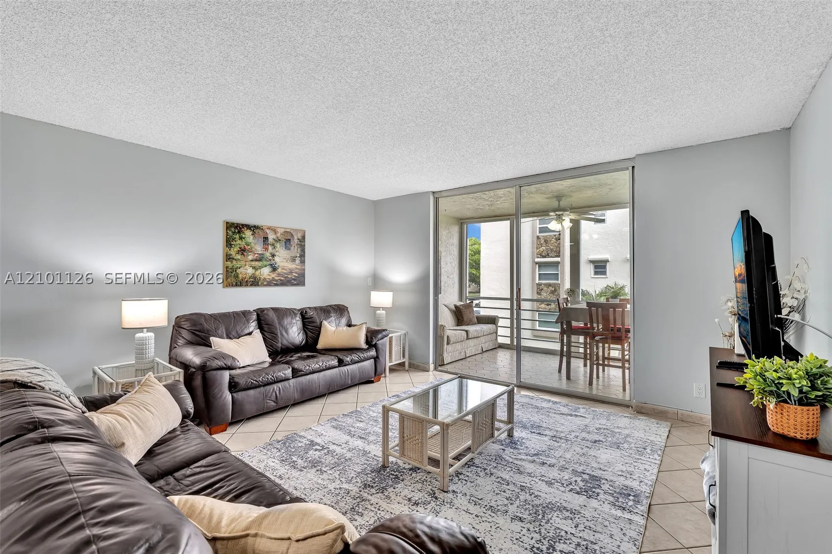 315 SE 11th Ter #203