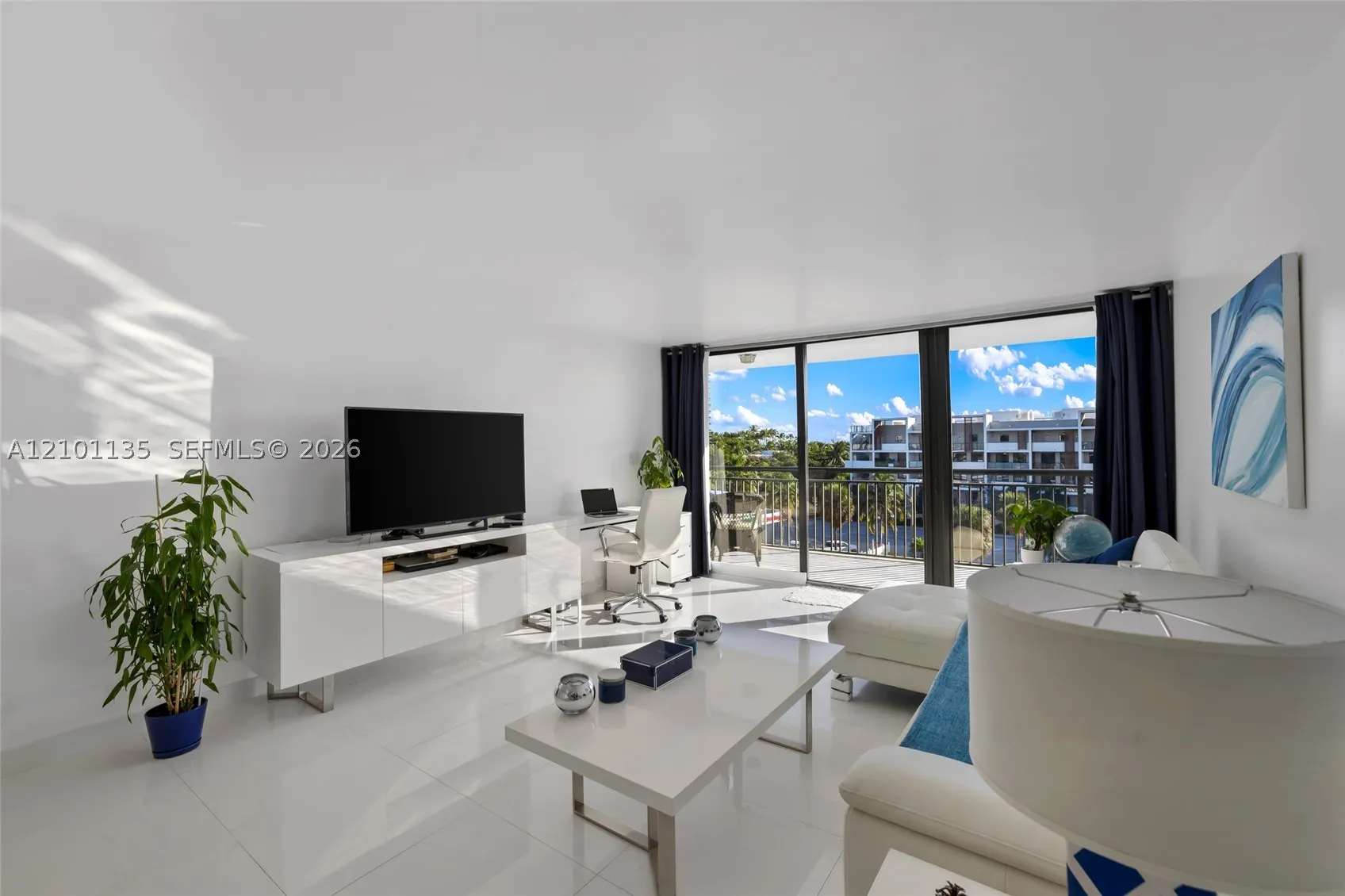 3031 N Ocean Blvd #604