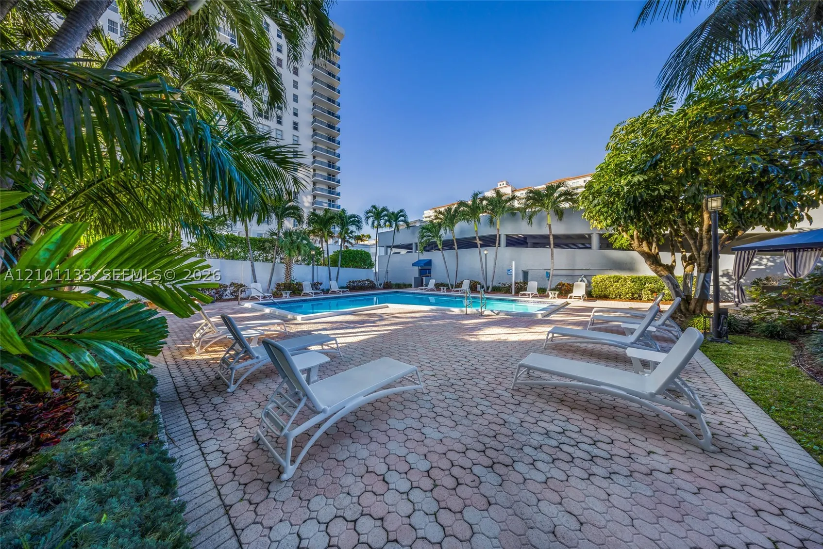 3031 N Ocean Blvd #604