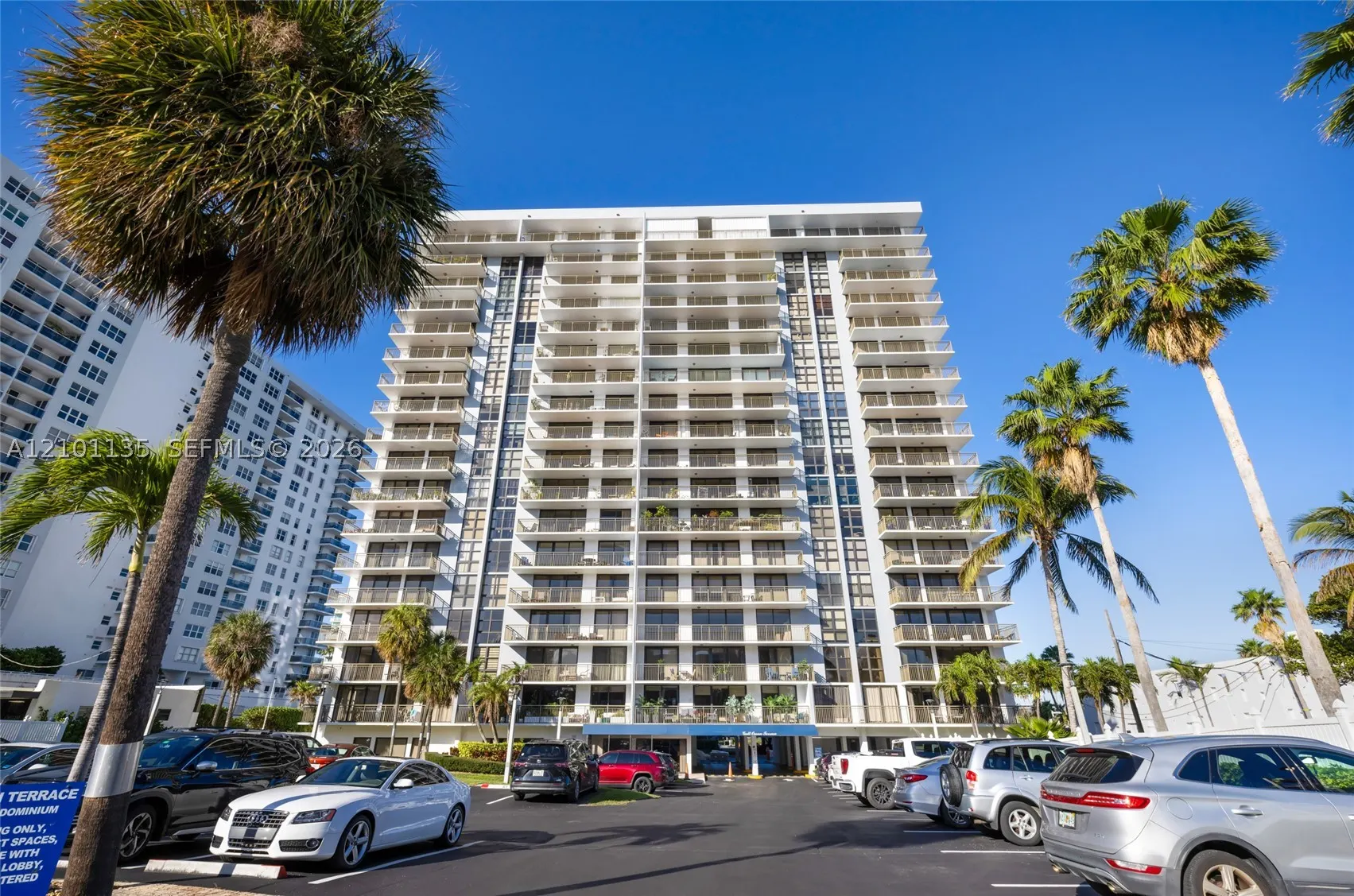 3031 N Ocean Blvd #604
