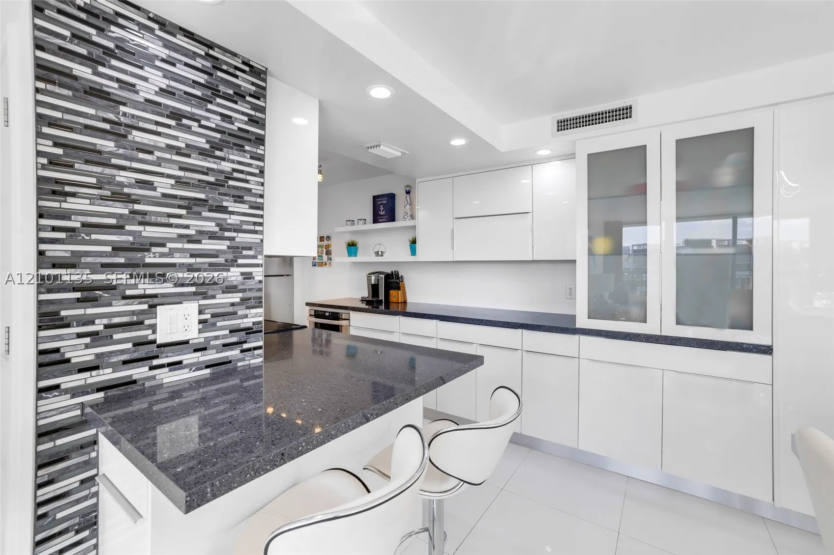 3031 N Ocean Blvd #604