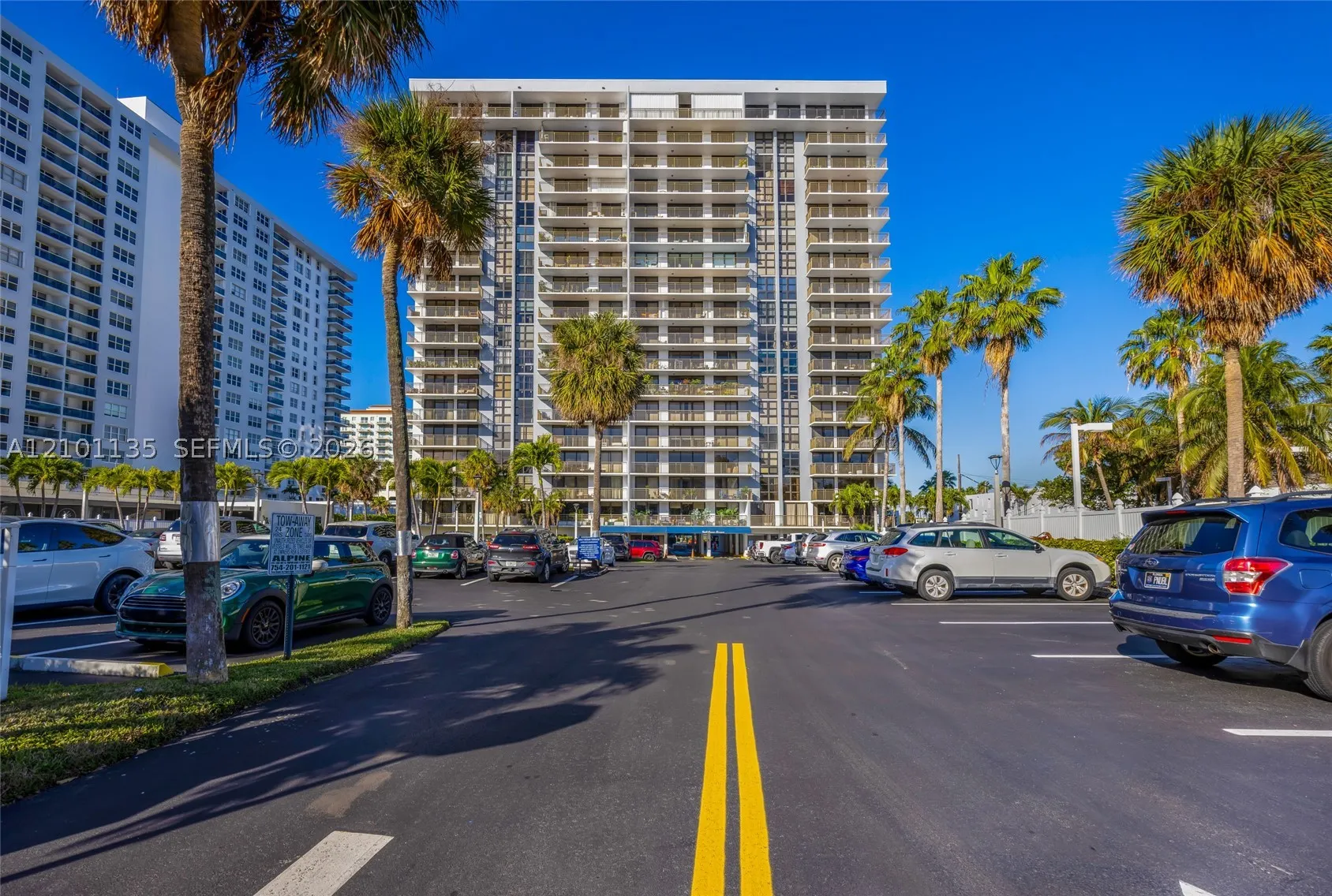 3031 N Ocean Blvd #604